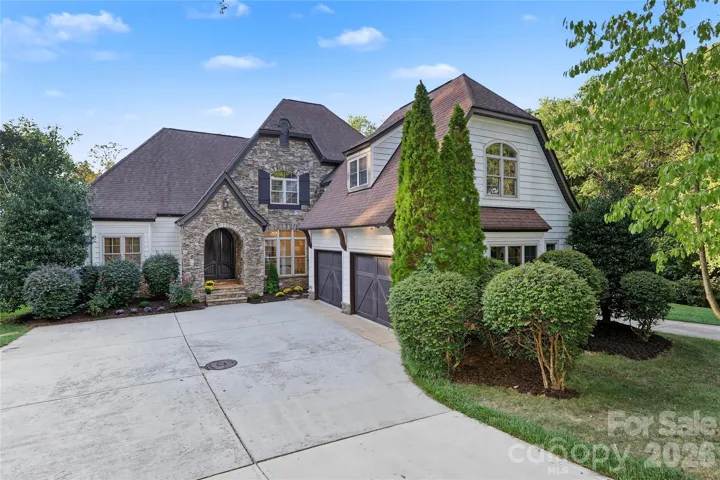 Welcome Home to 4934 Spalding Place!