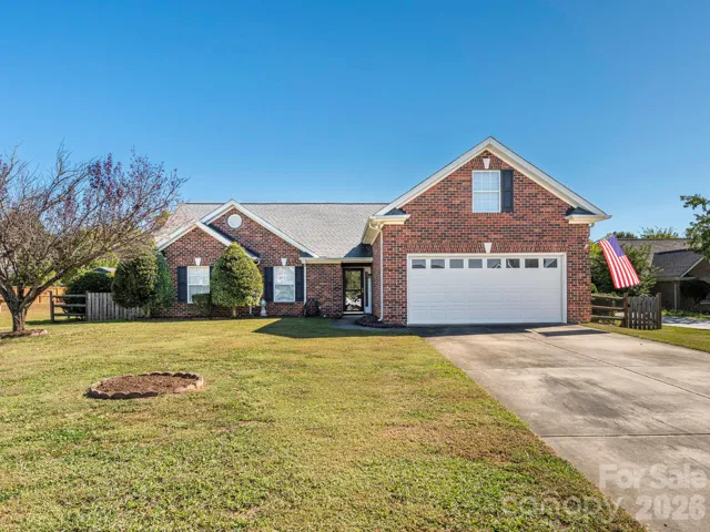 8415 Quail Hollow Dr in Harrisburg