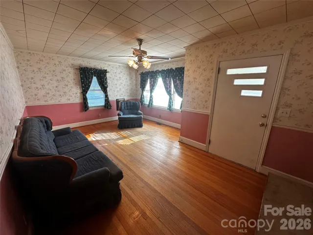 1170