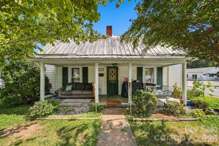 109 Herron Street