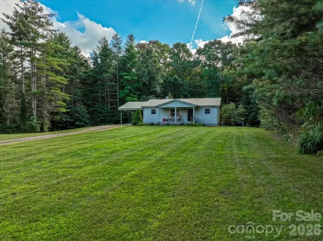 Welcome to 1840 White Oak Rd
