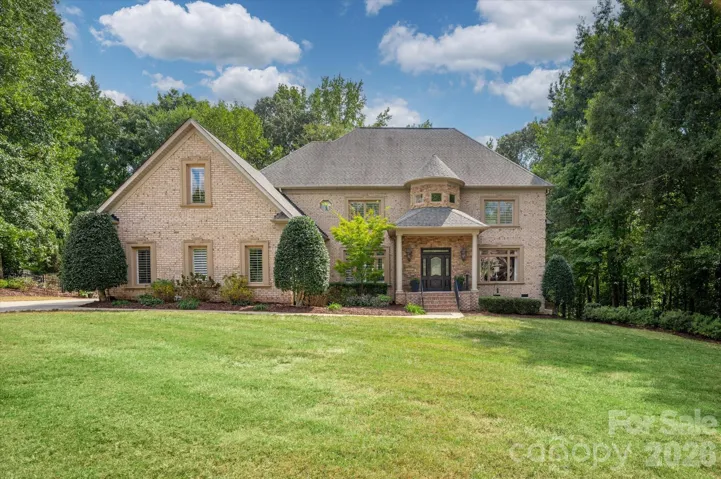 Golf course estate