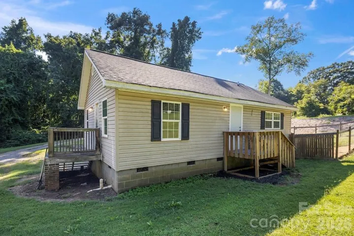 6287 Barclay Lane, Clover SC 29710