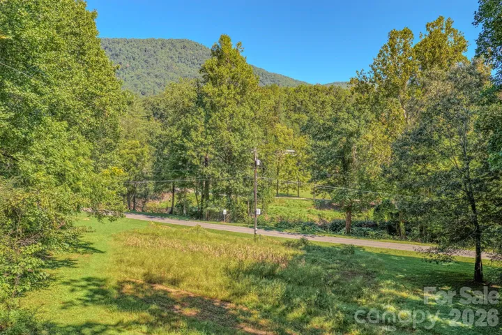 32.26 acres of unrestricted land