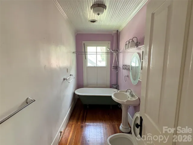 1170