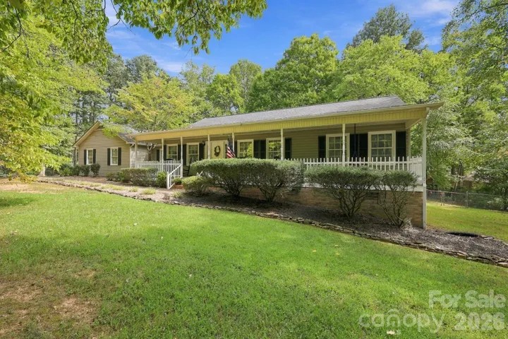 Welcome to 31833 Ameron Circle.