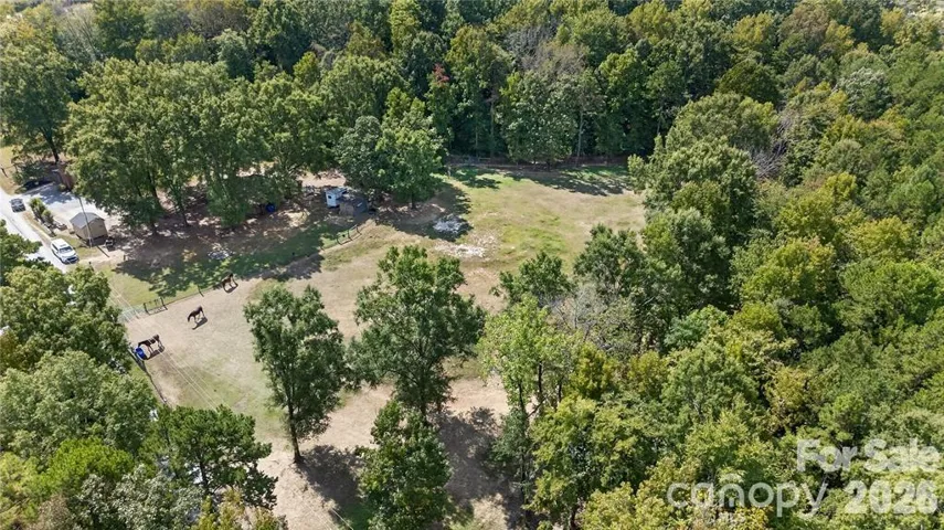 3 pastures, dry lot & home