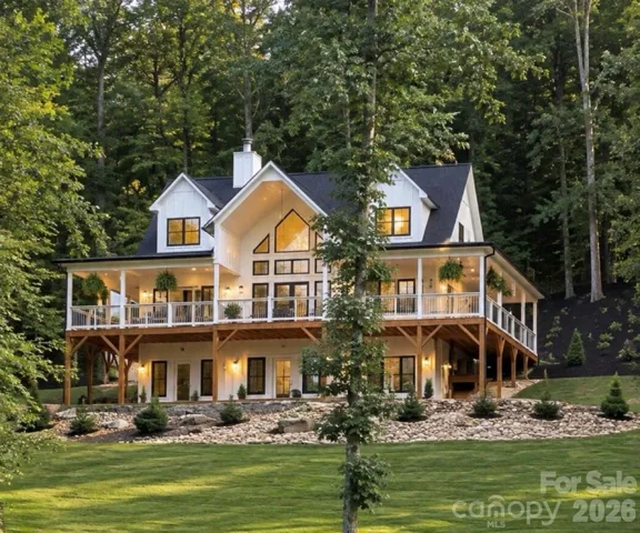 Front of the home overlooking Marion Lake Club Golf Course