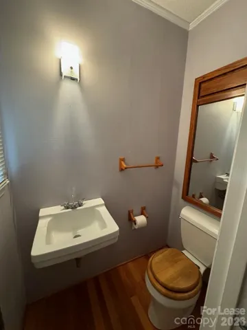 1170