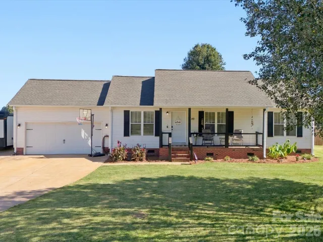 Welcome to 7580 Woodleaf Rd!
