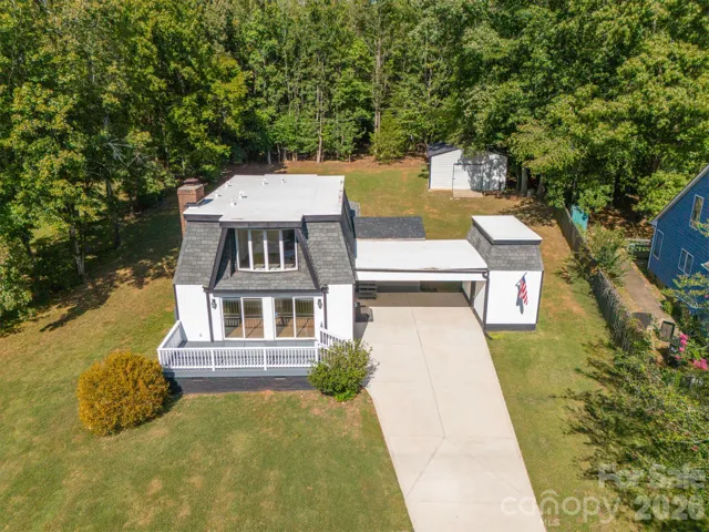 Welcome to 10111 Withers Rd