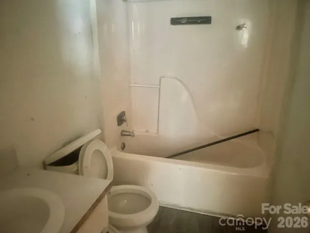 1170