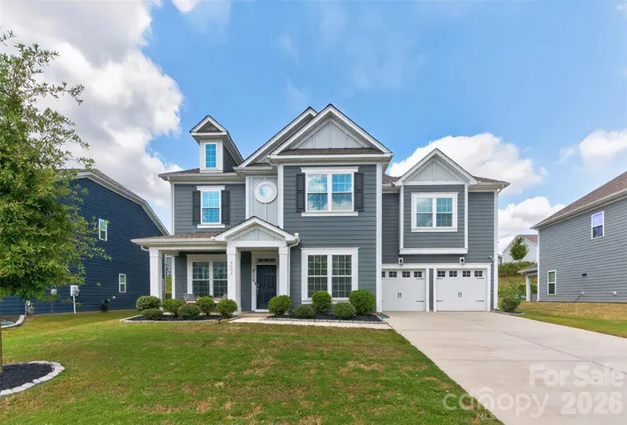 Welcome ton 4638 Monument Valley Drive in Indian Land, SC!