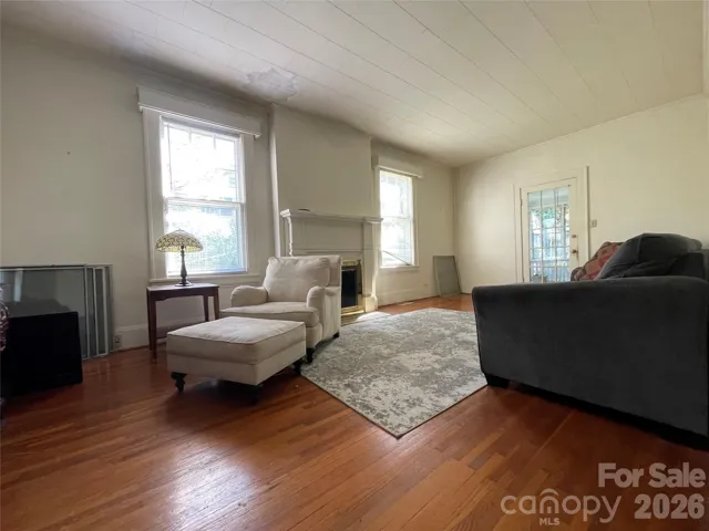 1170
