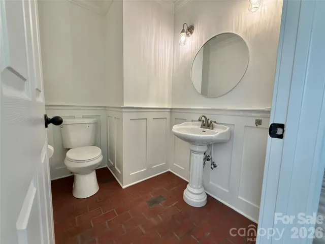 1170