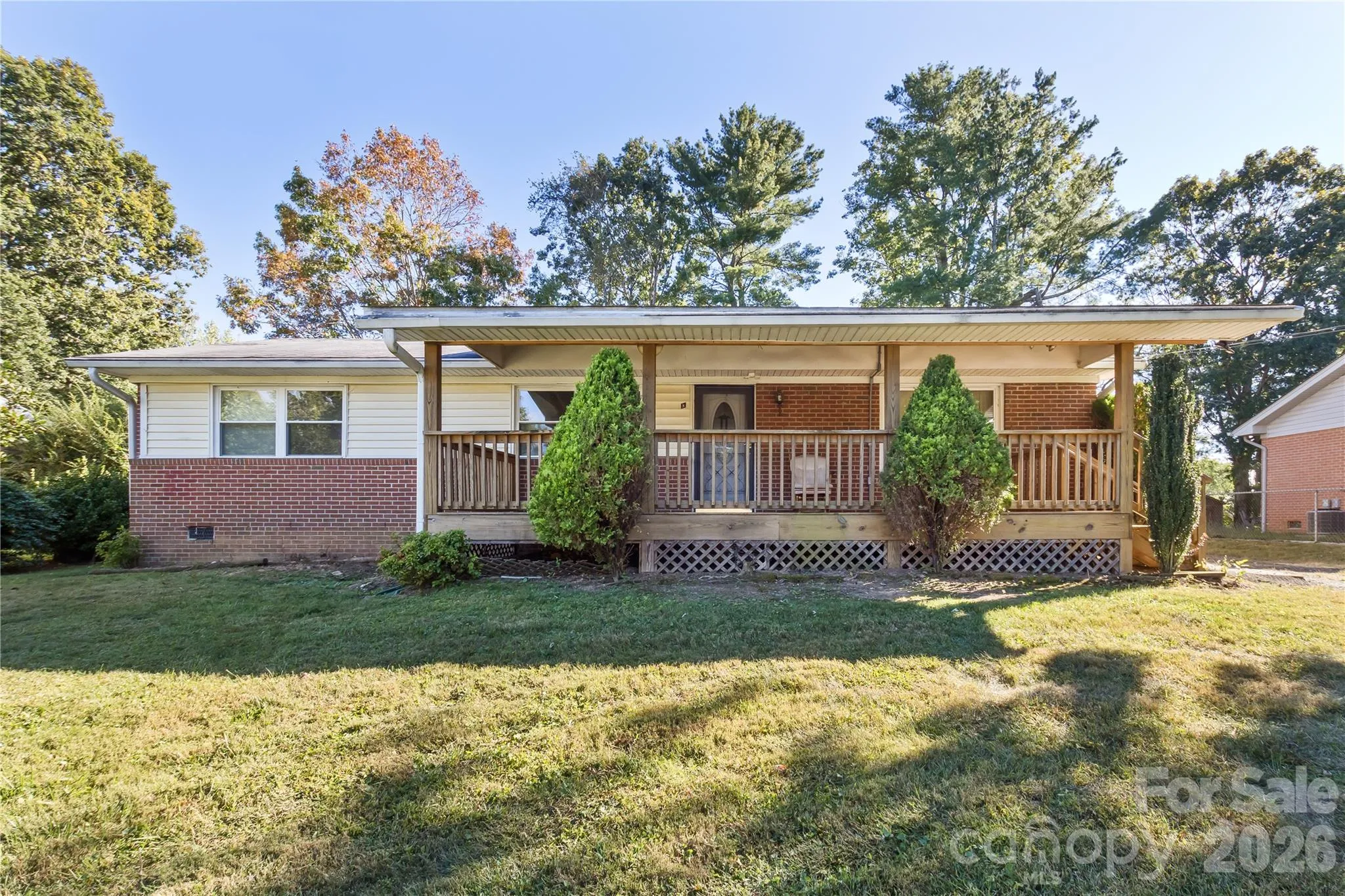 13 Looking Glass Lane, Asheville, North Carolina 28805