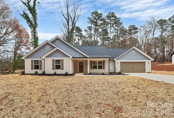 Representative photo of completed Amelia floorplan. Interior selections may vary.
