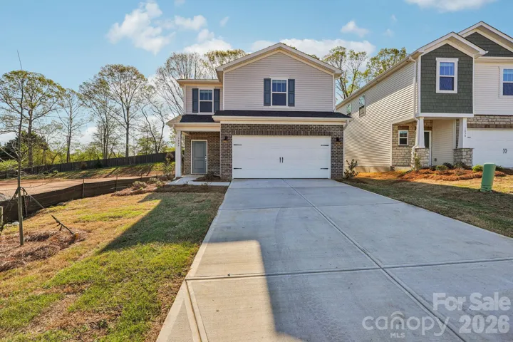 Photo is not of the actual home but is an inspirational photo of builder’s model home and may depict options, furnishings, and/or decorator features that are not included.
