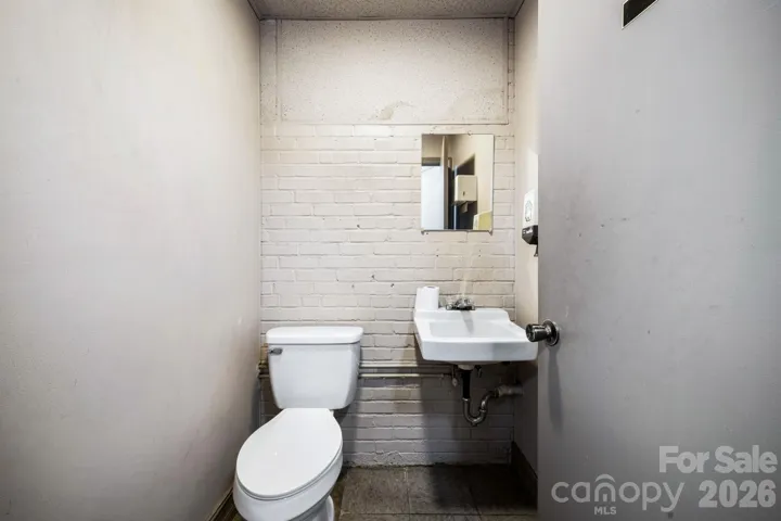1170