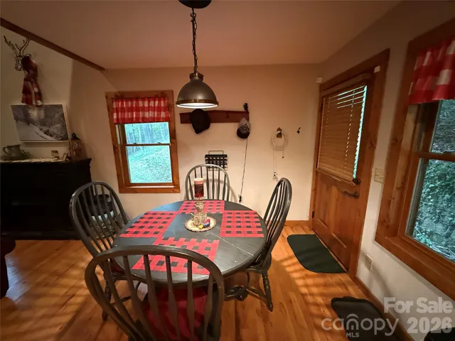 1170