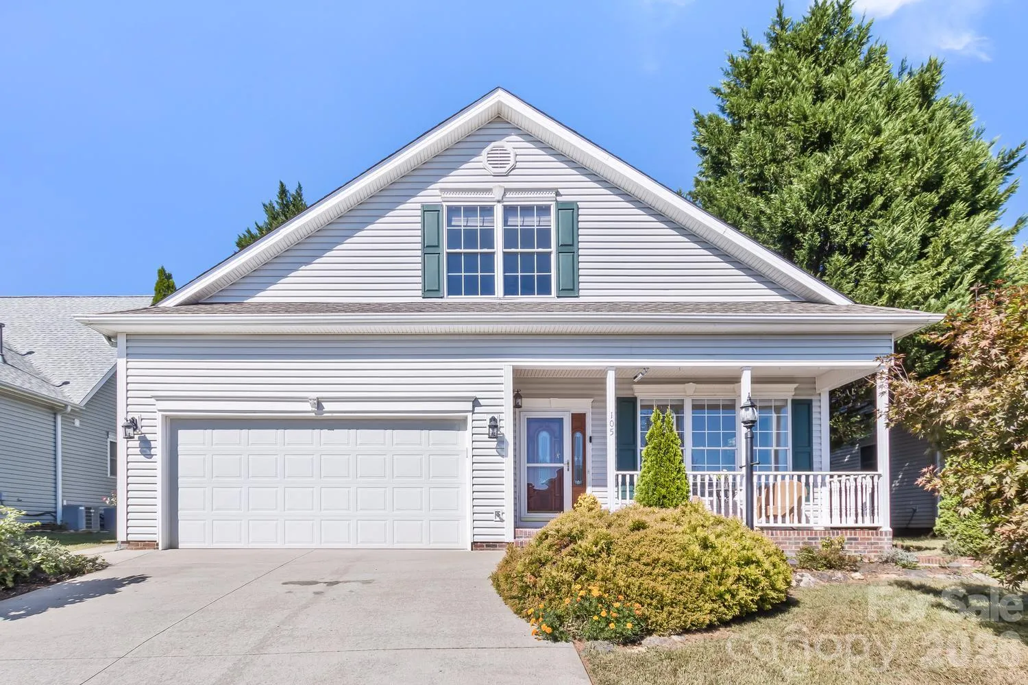 105 Willow Oak Drive, Asheville, North Carolina 28805