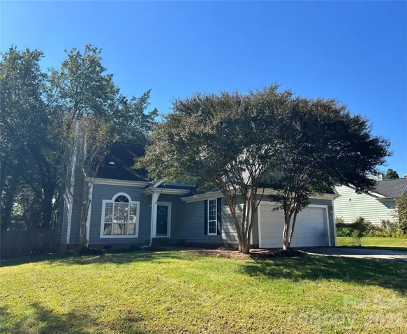 Welcome home to 13836 Poppleton Ct.