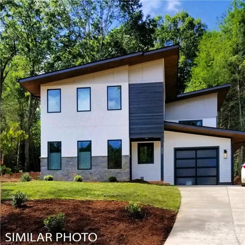 Example photo of a Kenilworth Modern Home Plan.