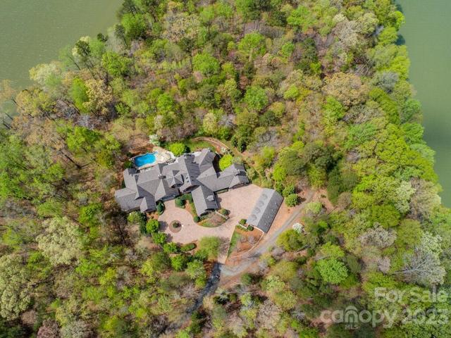 Waterfront Peninsula on 11.0 acres-Estate Home w/15,000+ sq/ft
