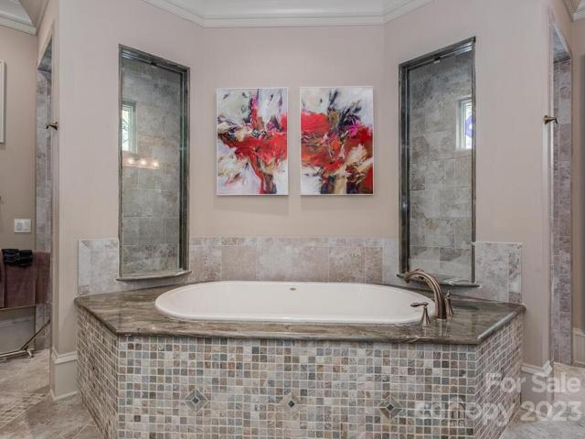 Primary Bedroom Suite-Bathroom