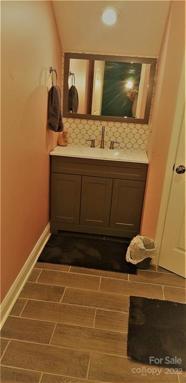 Upstairs bathroom