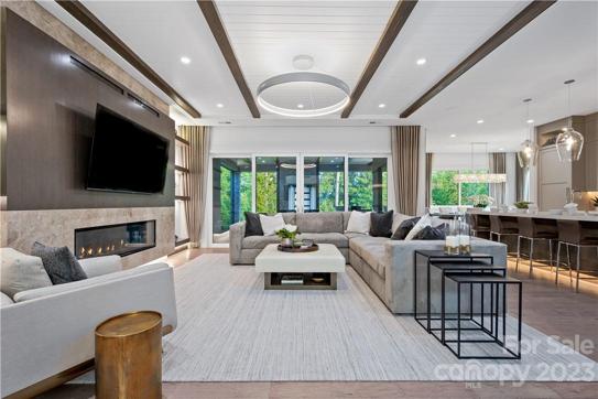 THIS IS A PIC OF THE MODEL HOME FOR REFERENCE