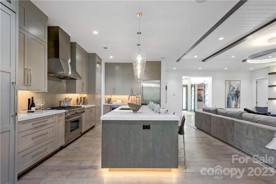 THIS IS A PIC OF THE MODEL HOME FOR REFERENCE