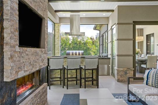 THIS IS A PIC OF THE MODEL HOME FOR REFERENCE