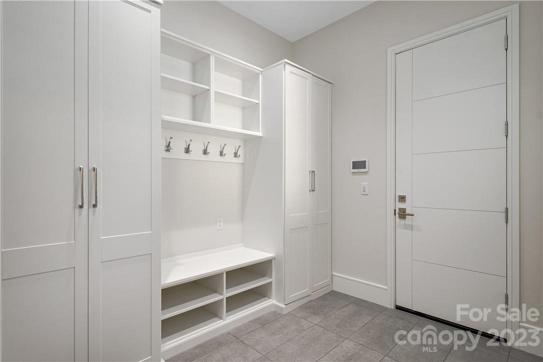 THIS IS A PIC OF THE MODEL HOME FOR REFERENCE