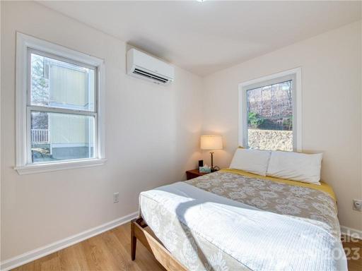 Main level bonus room