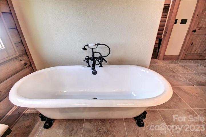 Clawfoot Tub in the primary bath