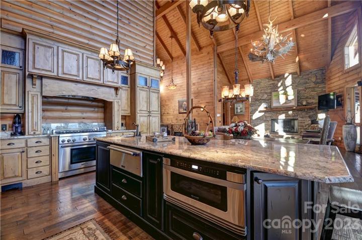 Large Island with warming drawer and microwave plus bar seating