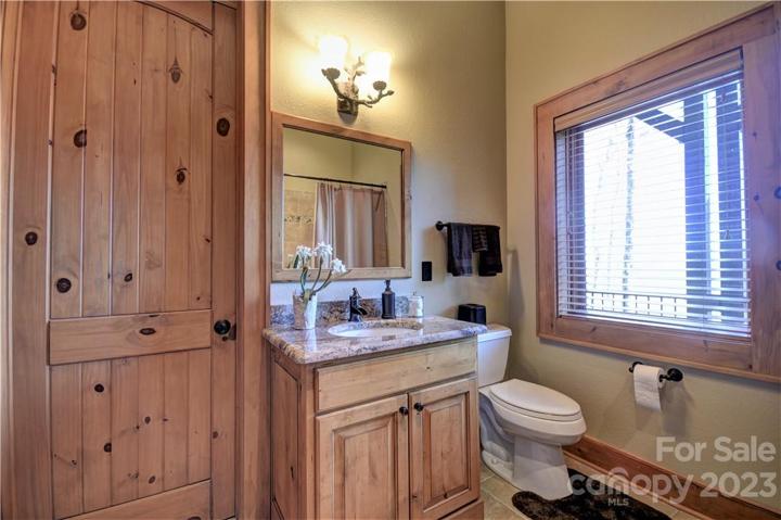 Bath 3 off bedroom 3