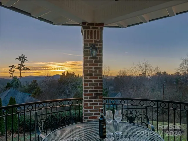...enjoying these stunning sunset mountain views...