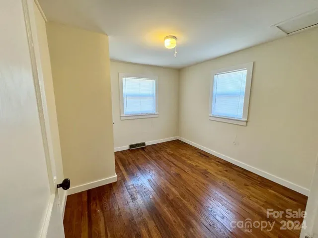 Main House Bedroom 2