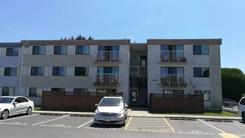 213 7240 LINDSAY ROAD, Richmond, British Columbia V7C3M6