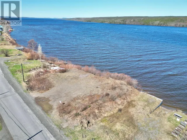 12 Lakeview Drive