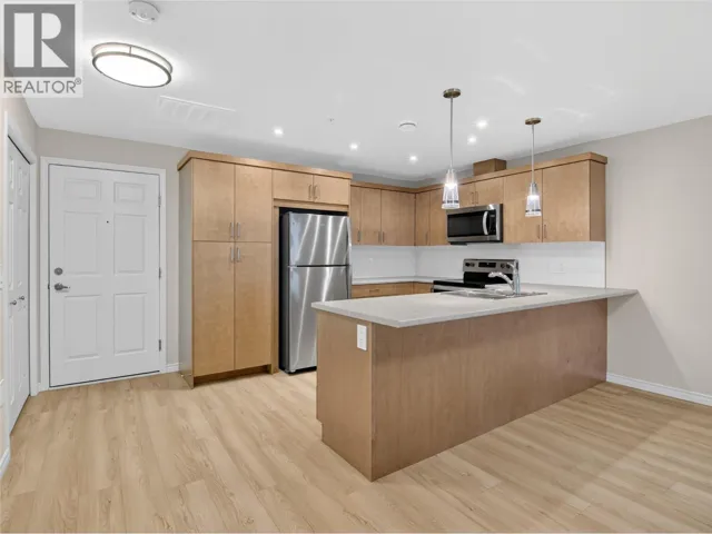#1004 3362 SKAHA LAKE Road,