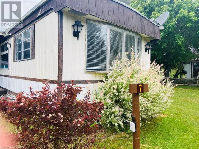 9 TAMARAC Road Unit# 7