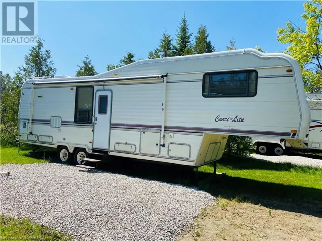 9 TAMARAC Road Unit# 22