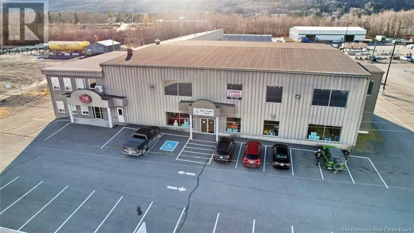 738 Rue Victoria, Edmundston, New Brunswick E3V3S9