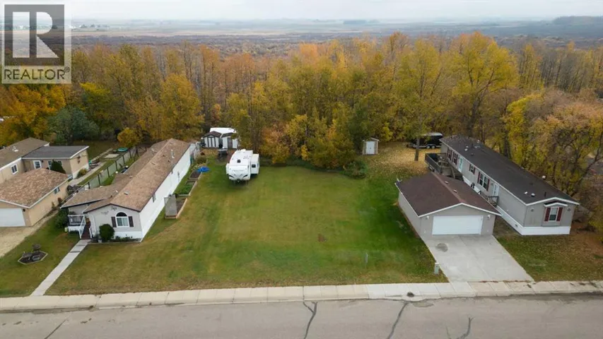 15 Mackenzie Drive, Sedgewick, Alberta T0B4C0