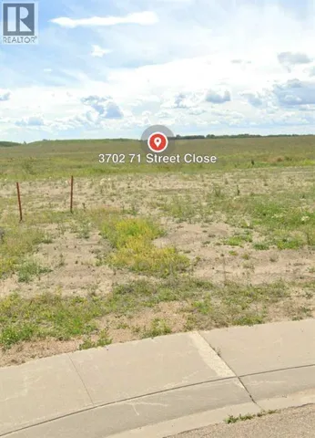 3702 71 St. Close, Camrose, Alberta T4V5A9