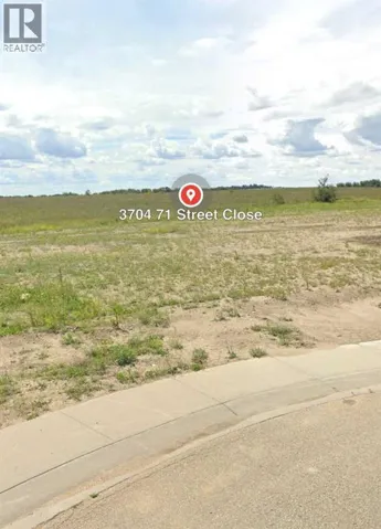 3704 71 St. Close, Camrose, Alberta T4V5B4