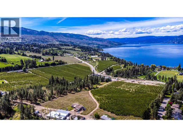 4729 Lakeshore Road, Kelowna, British Columbia V1W4H6